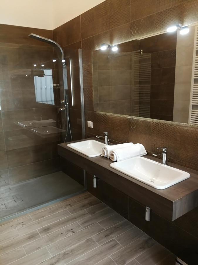 Christy Suite Elegante Appartamento Nel Centro Storico Di Anzio Zewnętrze zdjęcie